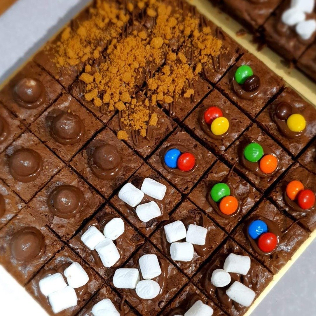 EB Tray Bakes - effabakes