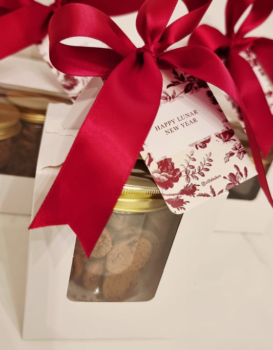 Gift Cookies With Tag & Ribbon